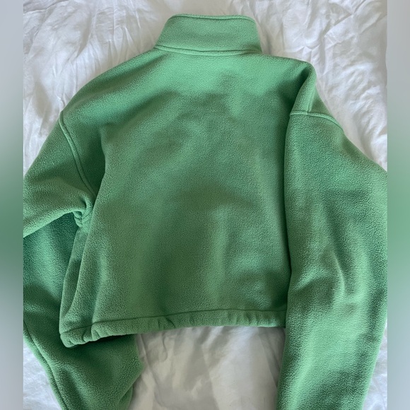 Aritzia green quarter zip cropped sweater - Picture 3 of 4